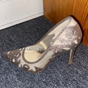 Brand new never wore princess Jessica Simpson heels